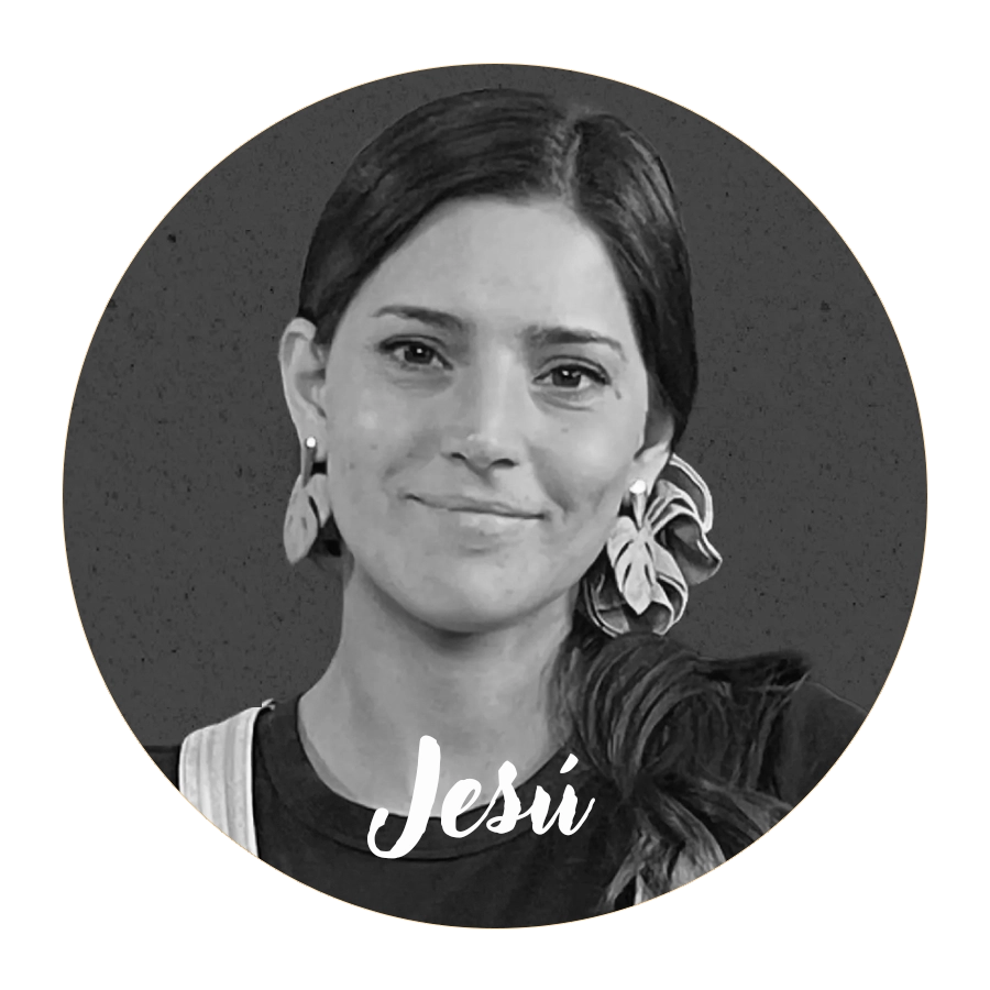 Jesú Rojas, creadora de @Renuevamuebles y profesora del curso online de renovación del hogar en Primario